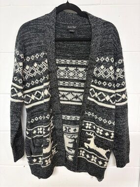 Charlie Paige Charcoal and White Fair Isle Open-Front Cardigan